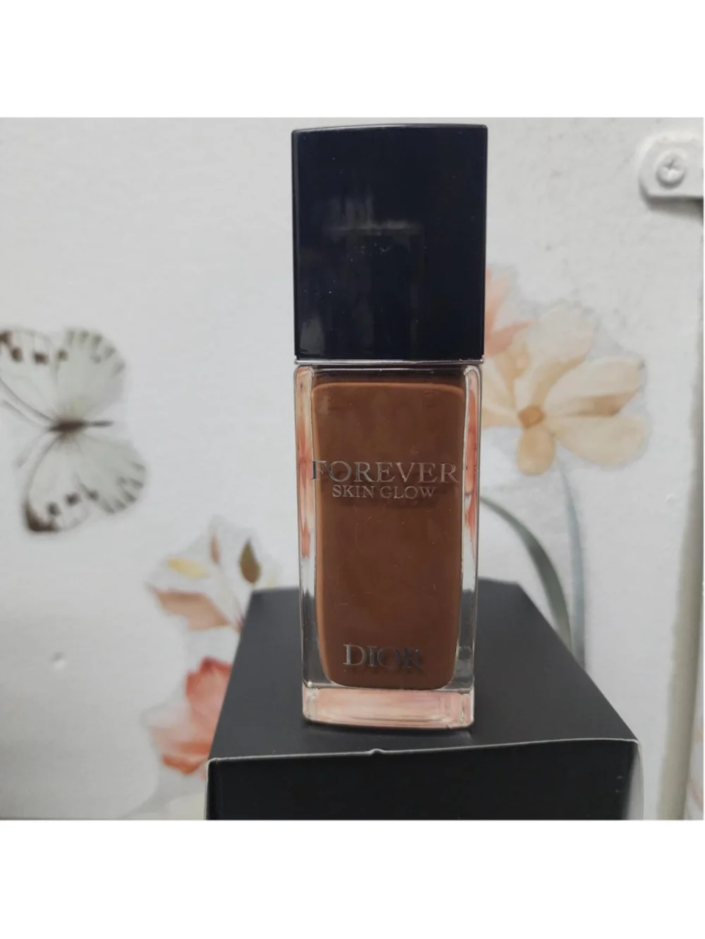 Dior Forever Skin Glow Foundation in shade 7W #dior #foundation